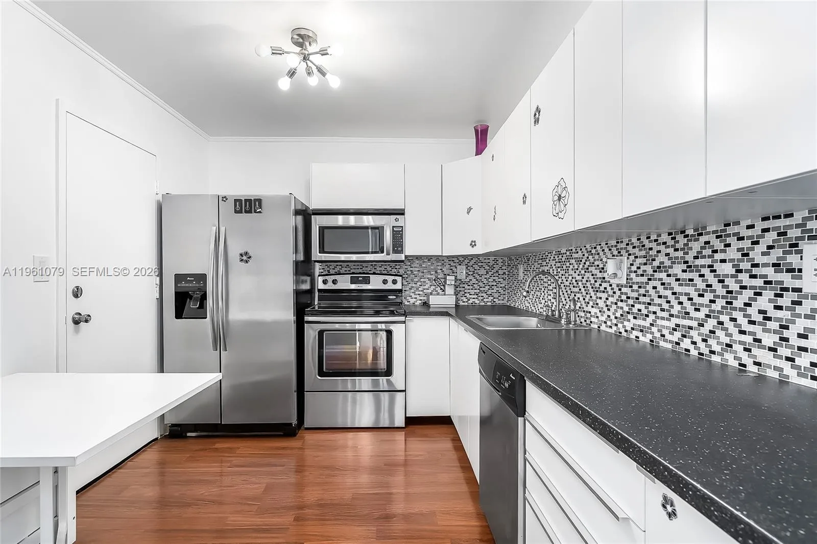 1833 S Ocean Dr # 1407, Hallandale Beach, FL 33009 photo 3