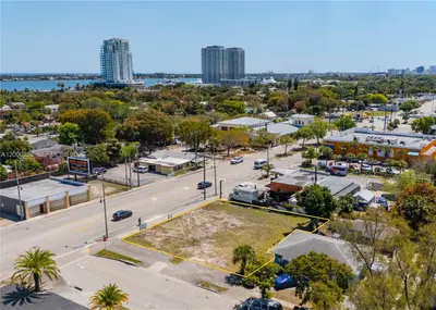 NORTH PALM BCH 4