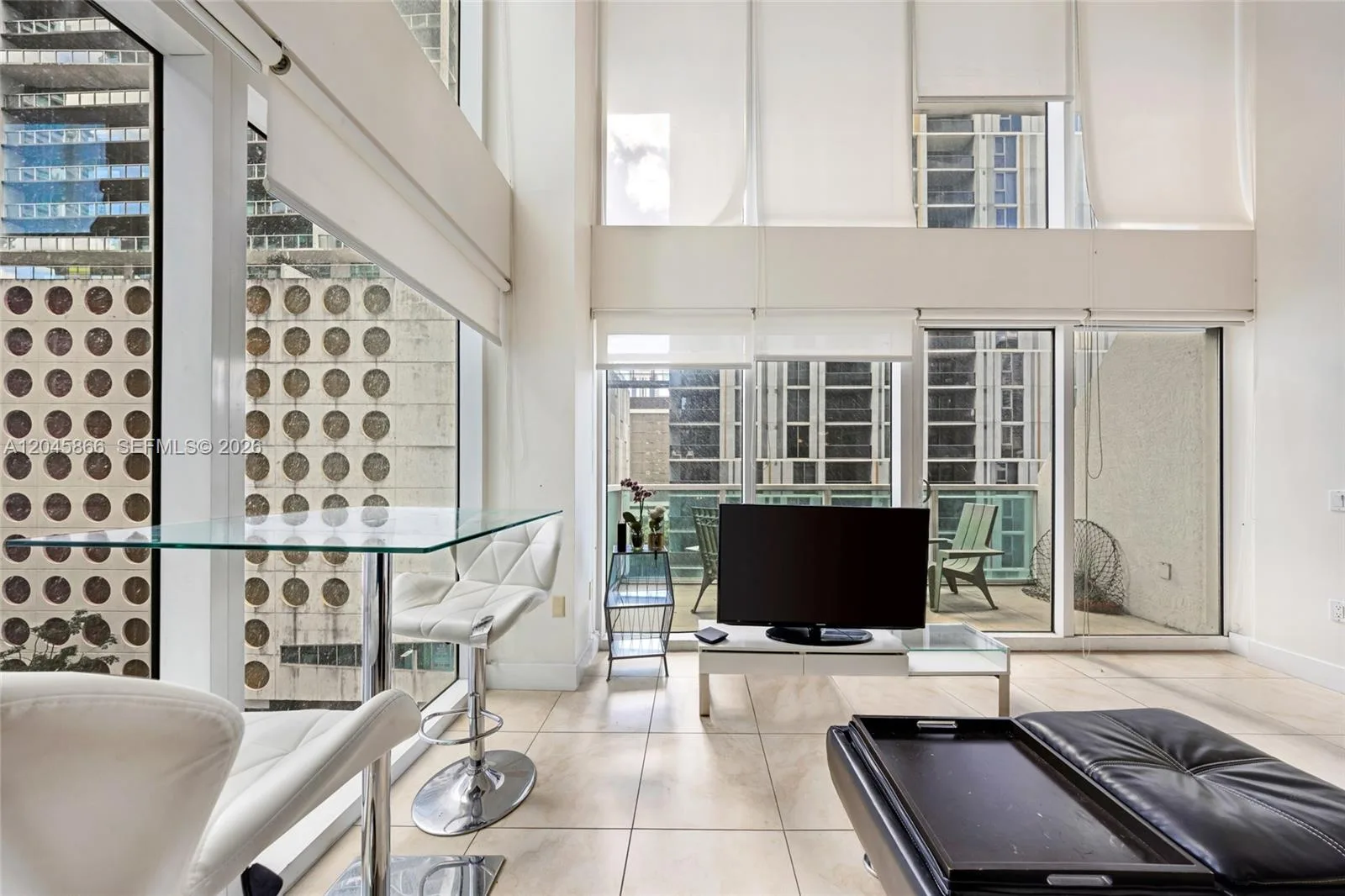 41 SE 5th St # 502, Miami, FL 33131 photo 11