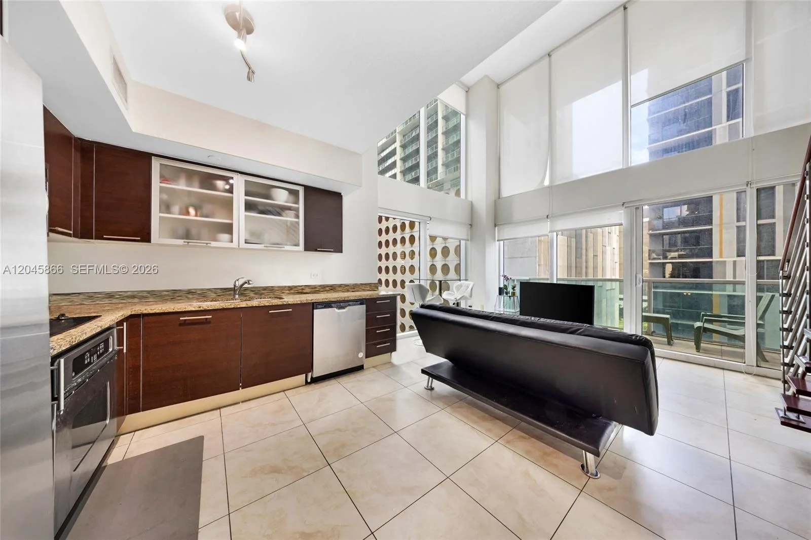 41 SE 5th St # 502, Miami, FL 33131 photo 12