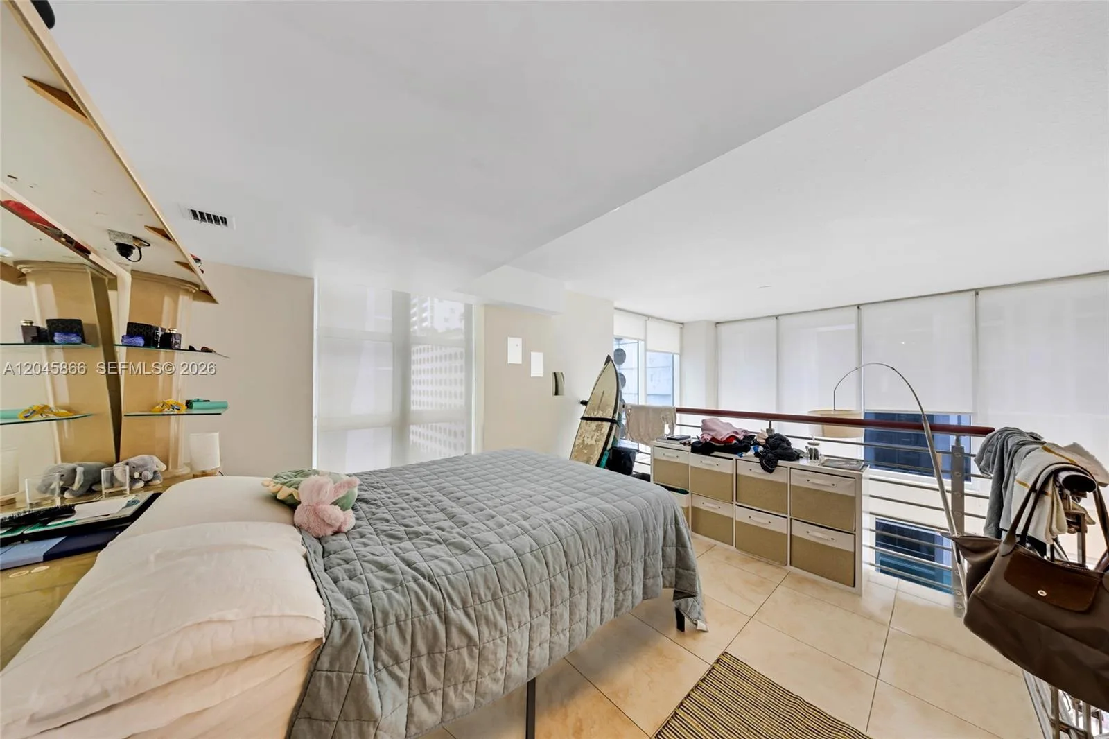 41 SE 5th St # 502, Miami, FL 33131 photo 9