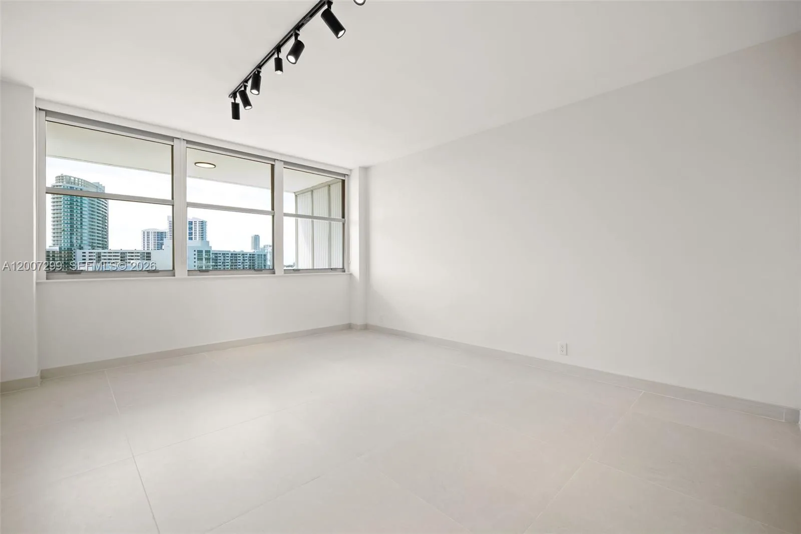 20 Island Ave # 1016, Miami Beach, FL 33139 photo 12