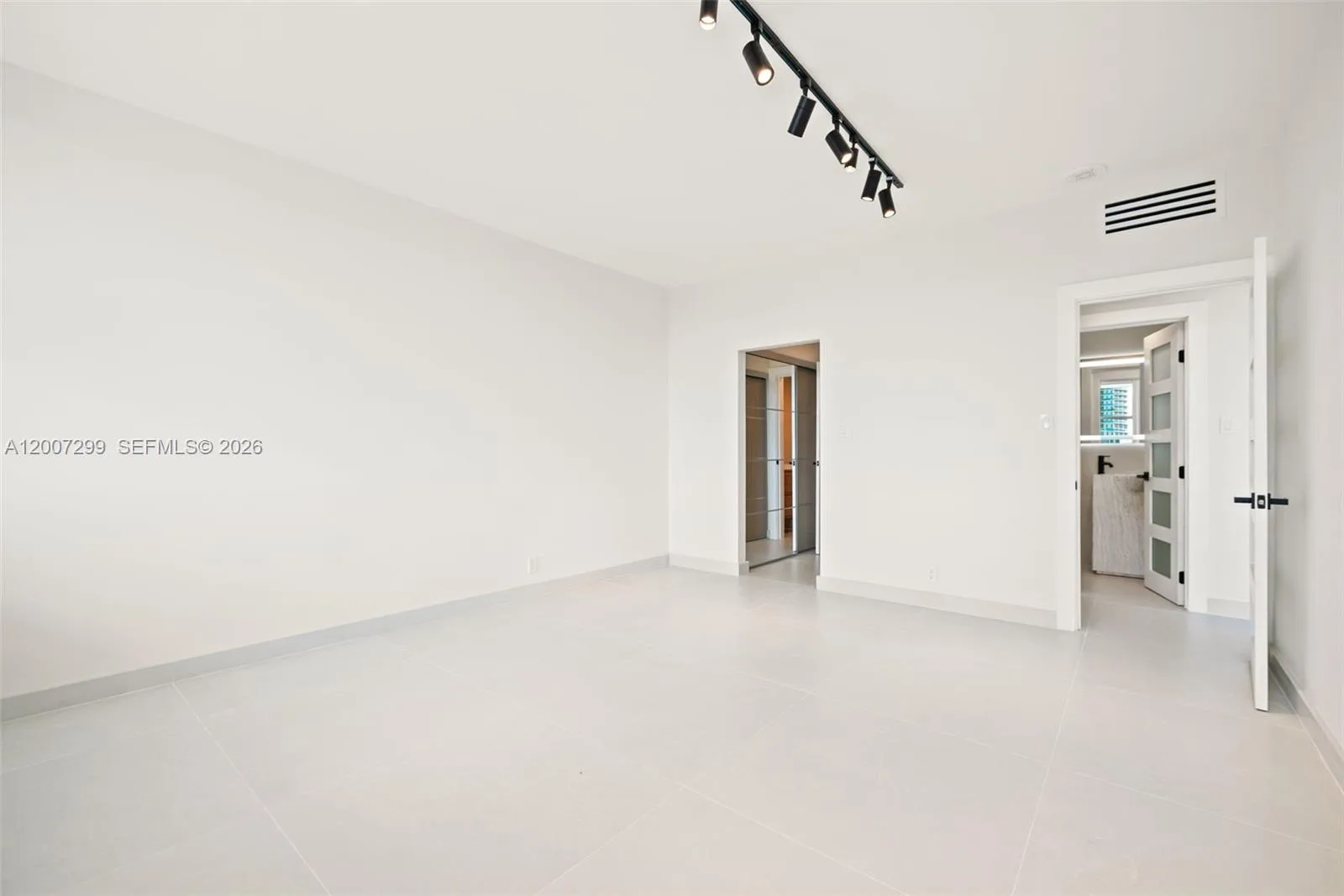 20 Island Ave # 1016, Miami Beach, FL 33139 photo 13