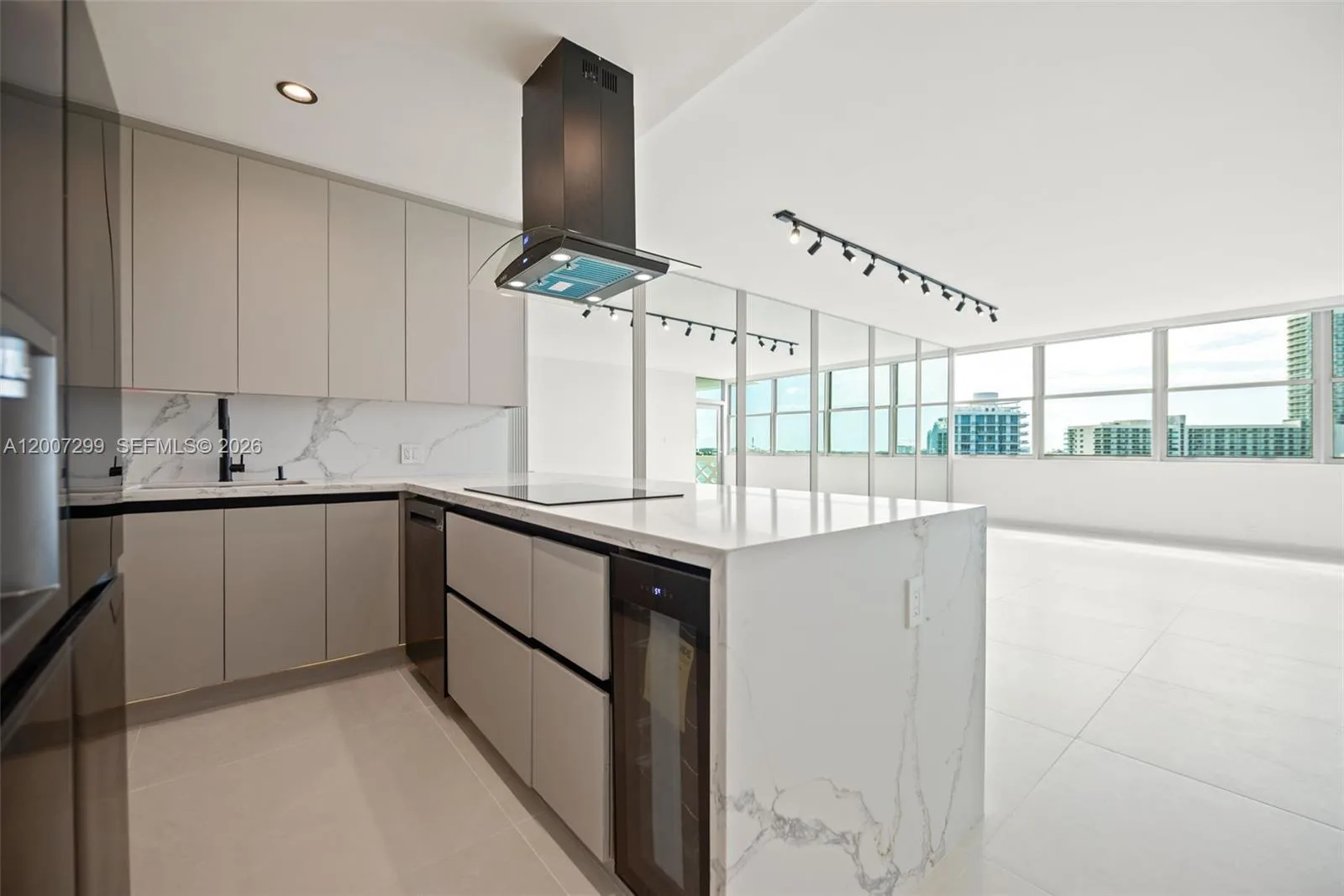 20 Island Ave # 1016, Miami Beach, FL 33139 photo 9