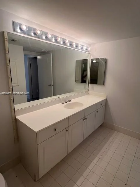 3600 Yacht Club Dr # 504, Aventura, FL 33180 photo 13
