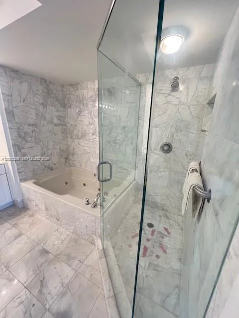 3600 Yacht Club Dr # 504, Aventura, FL 33180 photo 3
