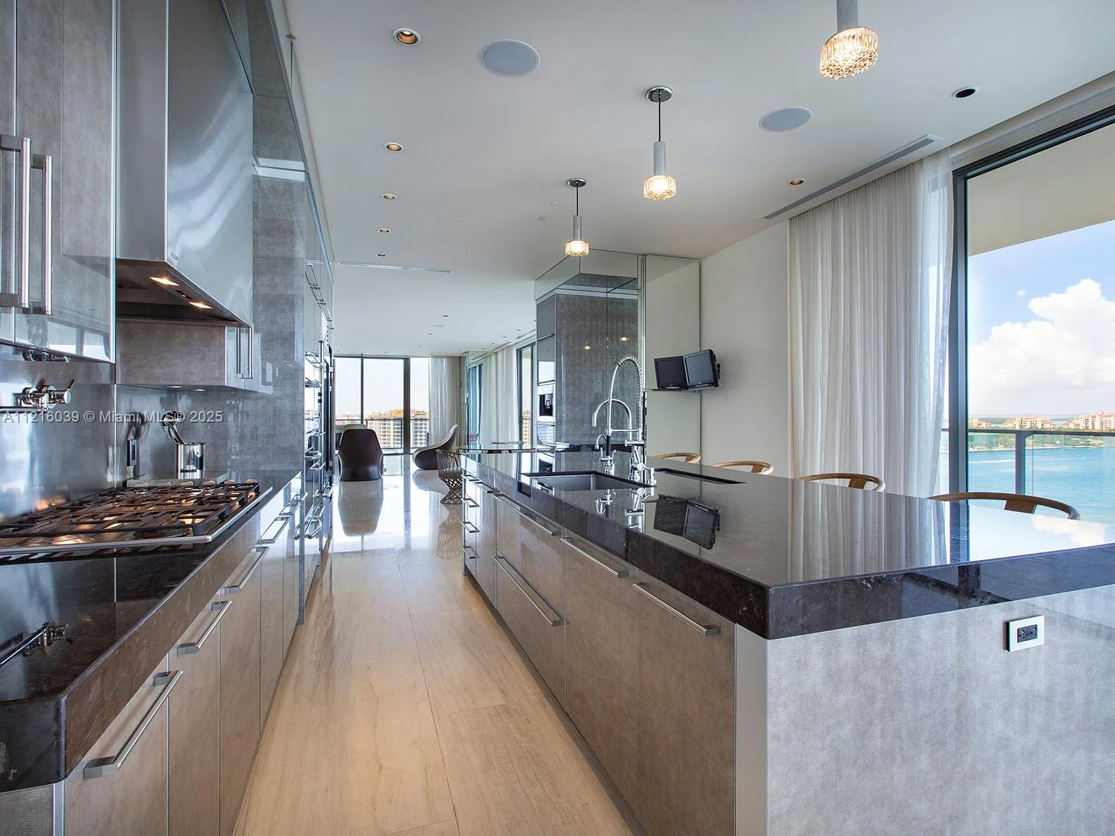 800 S Pointe Dr # 1204, Miami Beach, FL 33139 photo 7