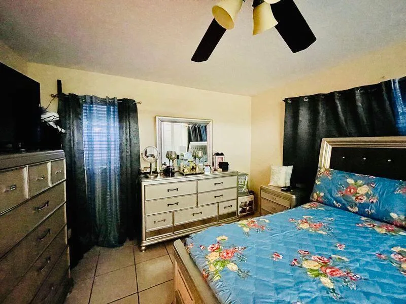 5051 W Oakland Park Boulevard W # Unit E212, Lauderdale Lakes, FL 33313 photo 13