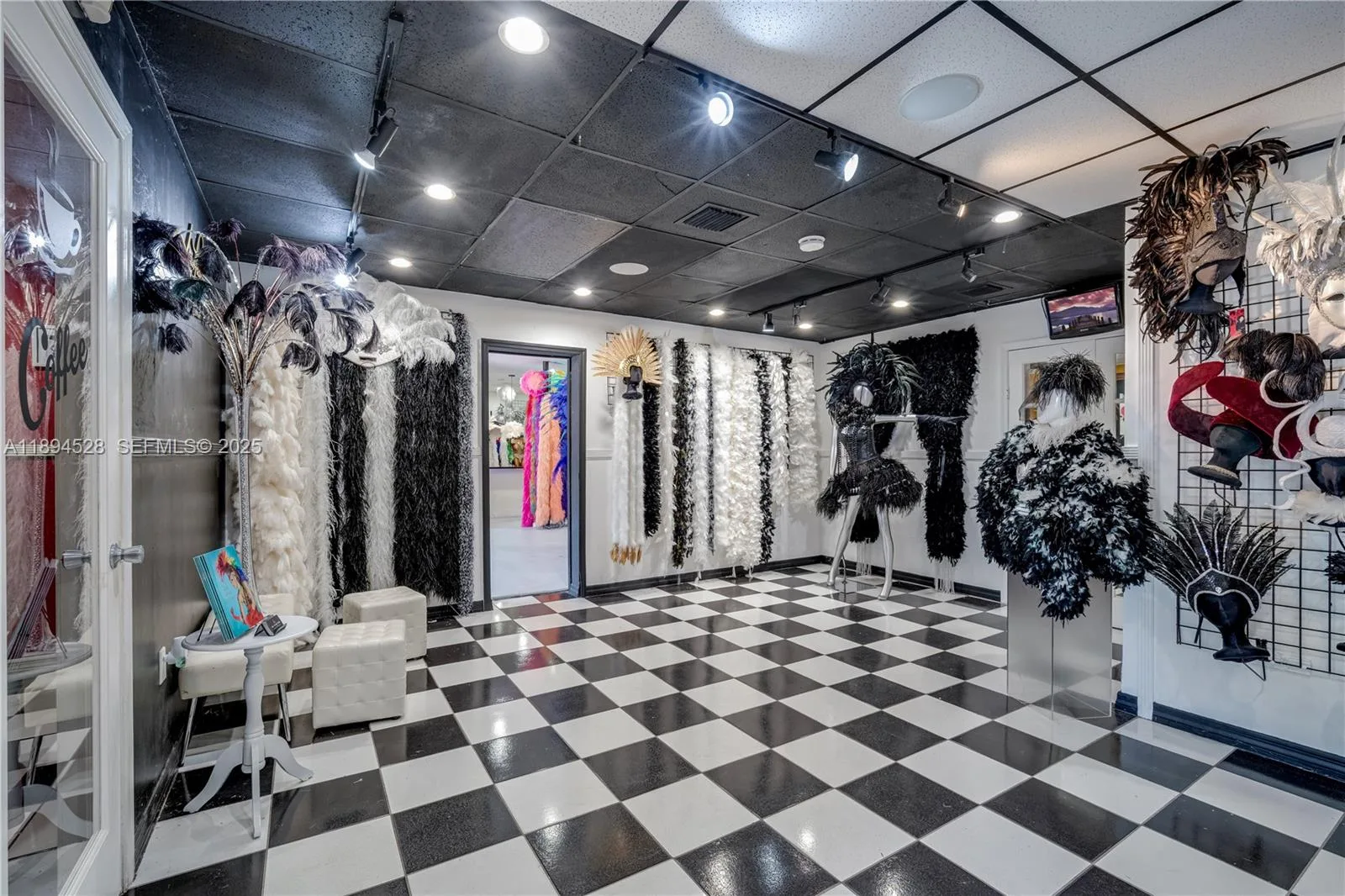 1121 NW 29th St, Miami, FL 33127 photo 2