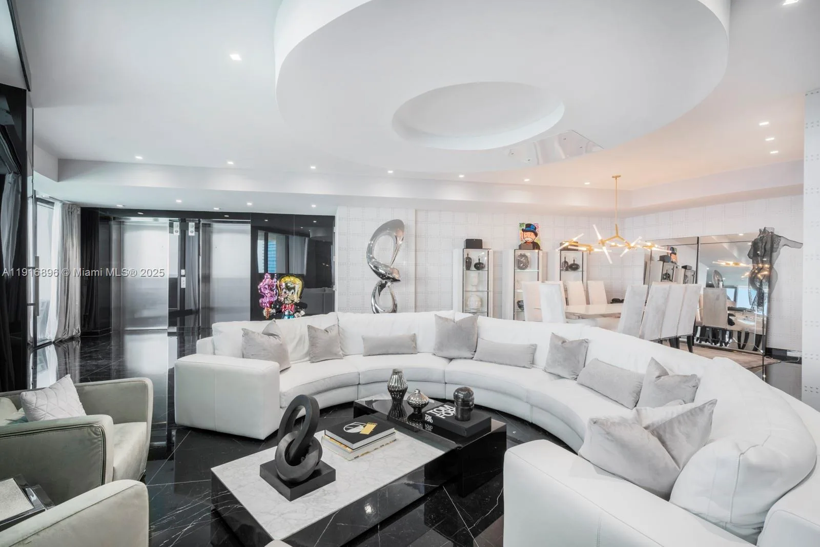18555 Collins Ave # 3505, Sunny Isles Beach, FL 33160 photo 4