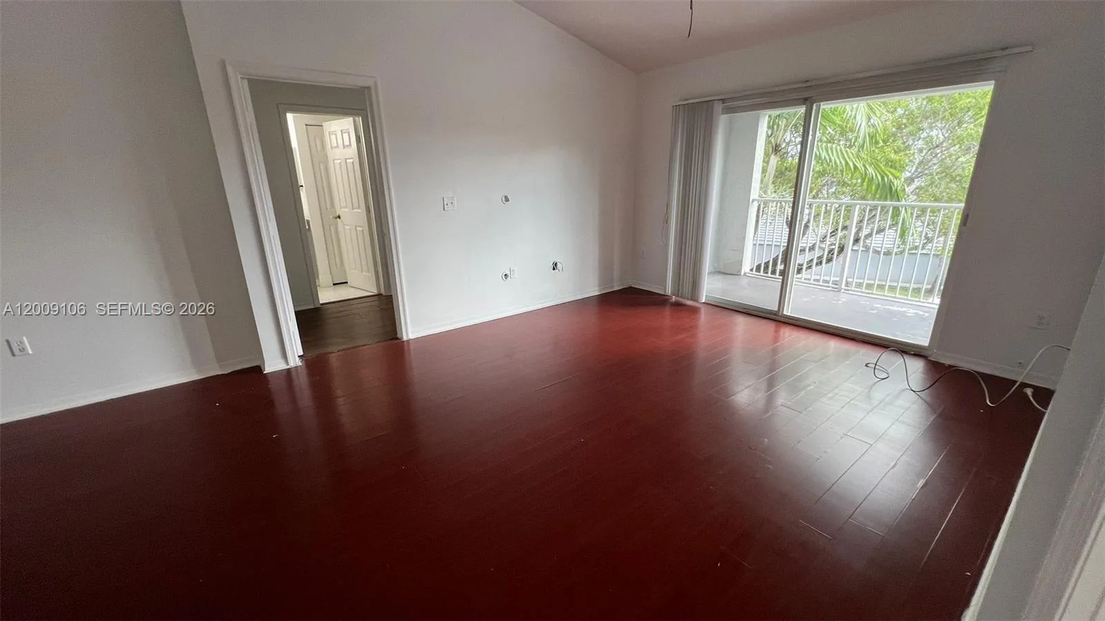 711 SW 111th Way # 301, Pembroke Pines, FL 33025 photo 5