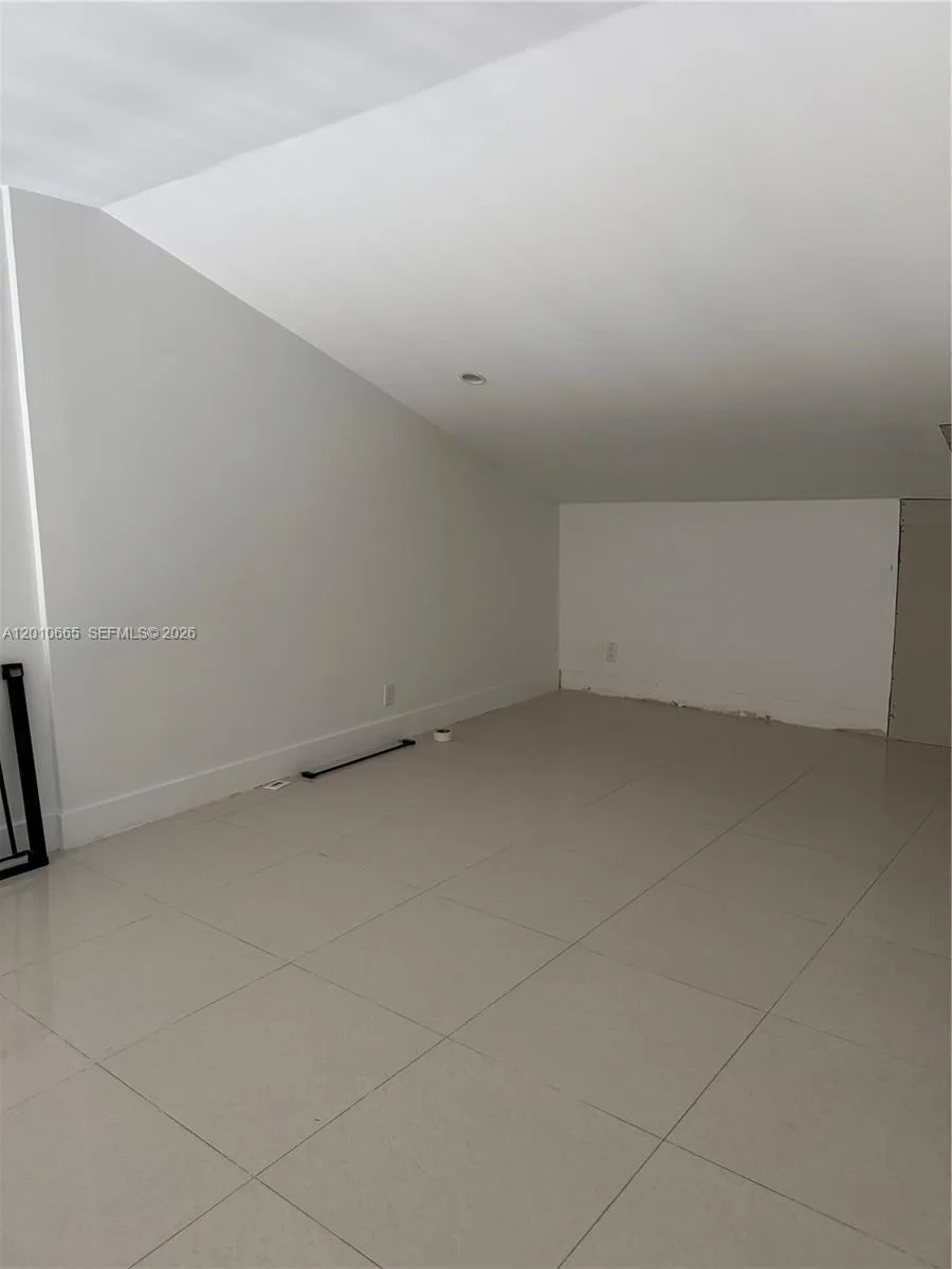 3155 SW 132nd Ave, Miami, FL 33175 photo 9