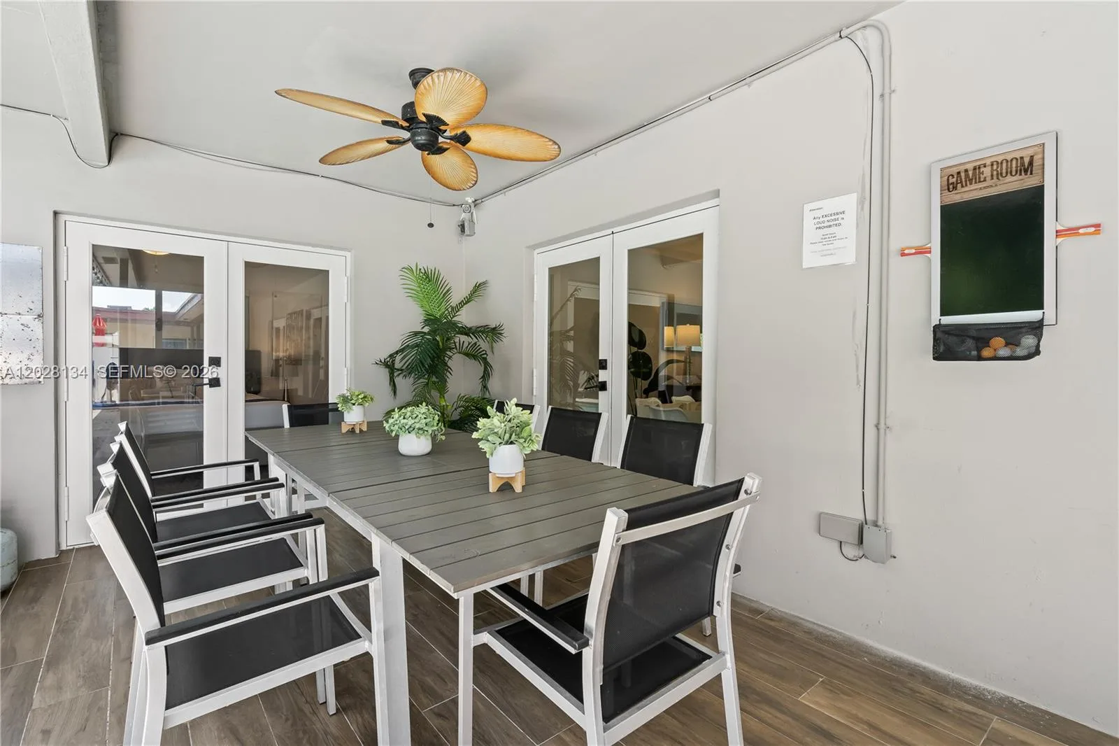 1329 Funston, Hollywood, FL 33019 photo 2
