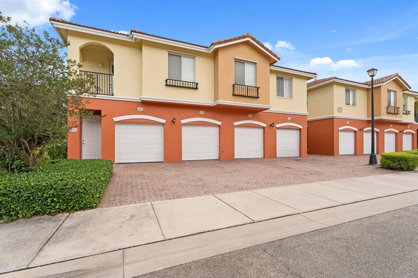 42 SE Sedona Circle # 201, Stuart, FL 34994