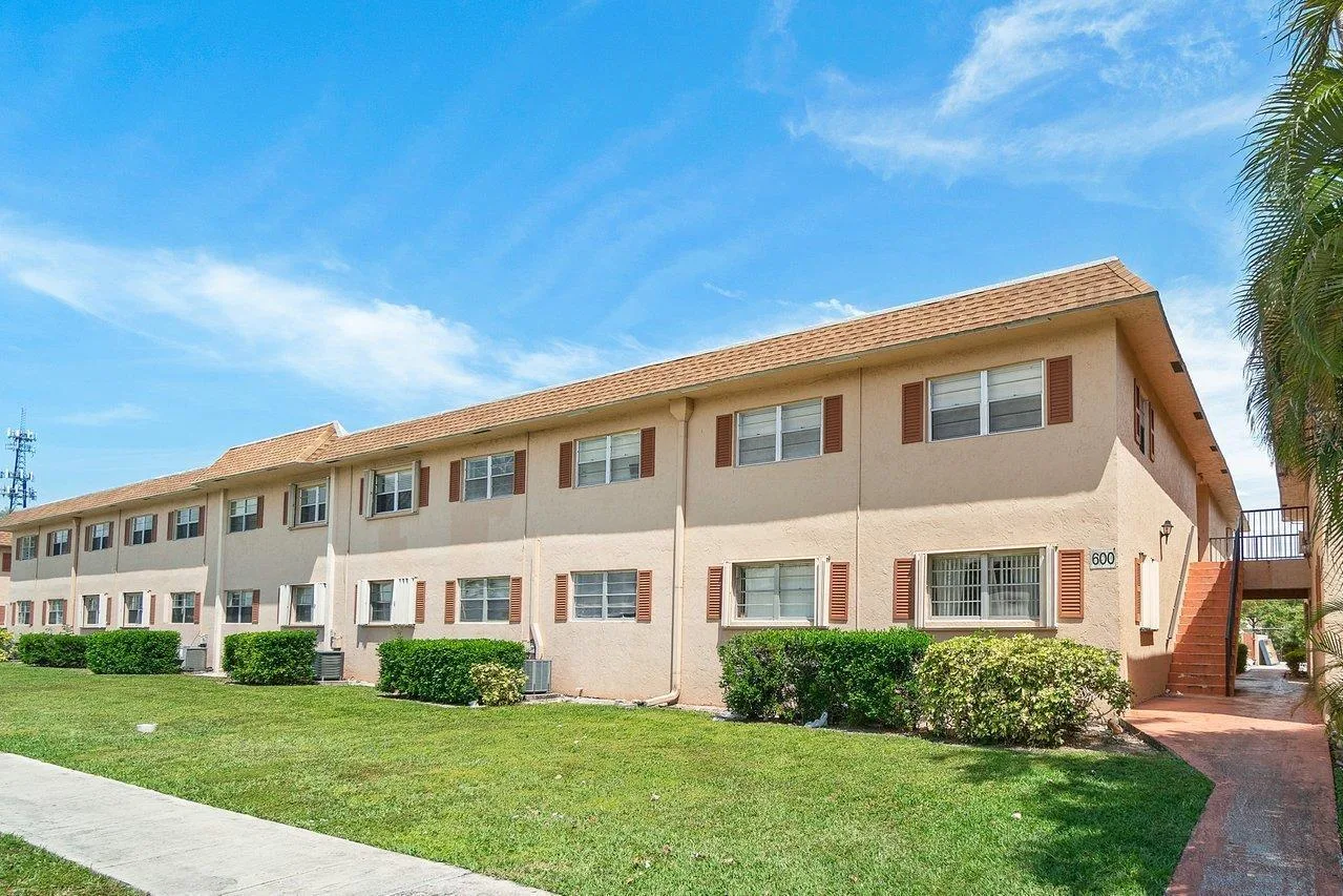 600 SW 2nd 2390 Avenue # 2390, Boca Raton, FL 33432