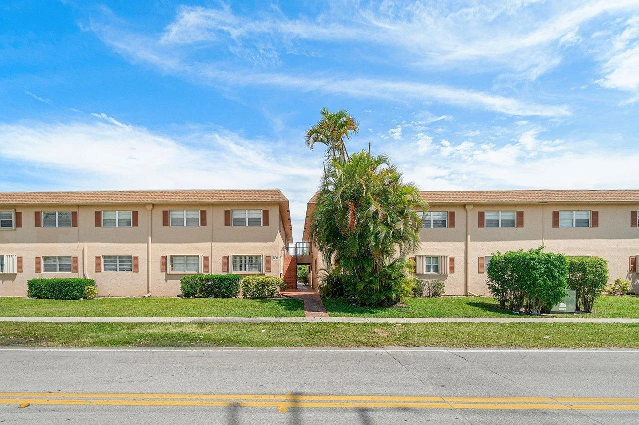 600 SW 2nd 2390 Avenue # 2390, Boca Raton, FL 33432 — photo 3 of 18