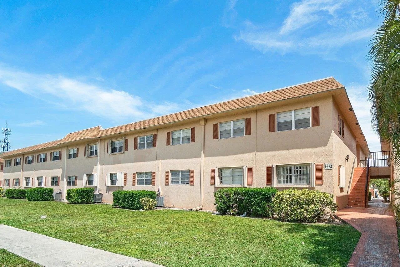 600 SW 2nd 2390 Avenue # 2390, Boca Raton, FL 33432 — photo 4 of 18