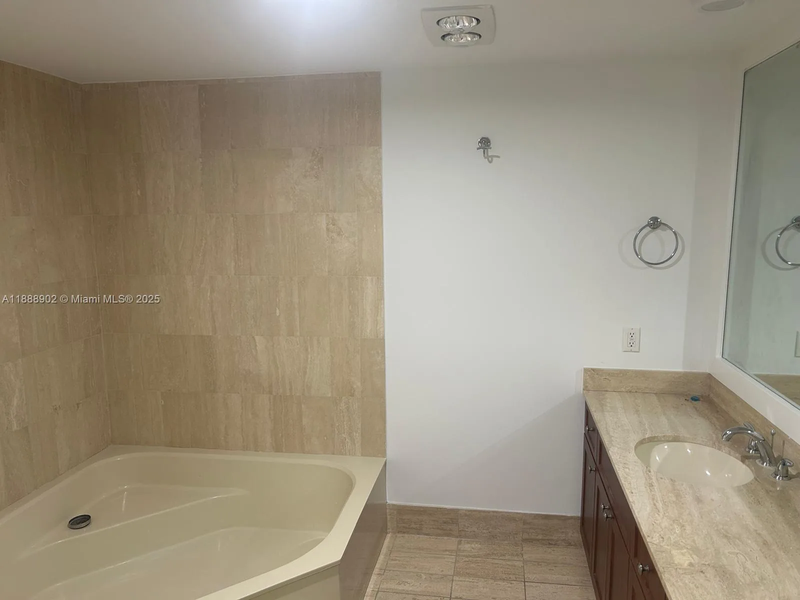 10175 Collins Ave # 1104, Bal Harbour, FL 33154 photo 12
