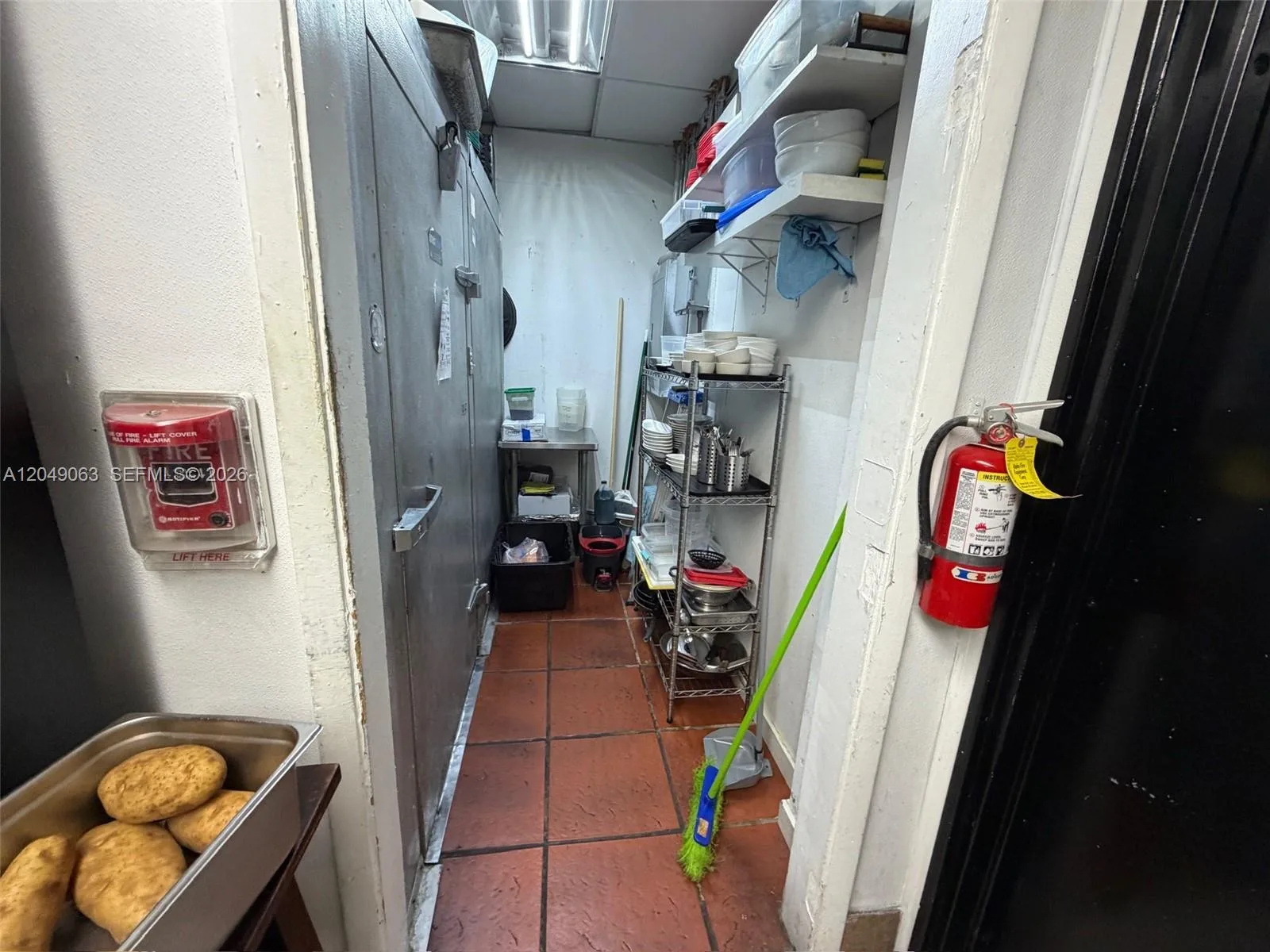 Restaurant space NW For Lease, Miami, FL 33122 photo 4