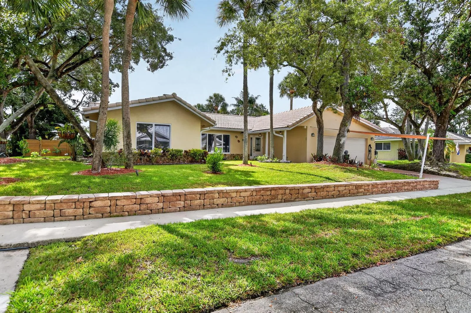 32 SW 14TH Avenue, Boca Raton, FL 33486