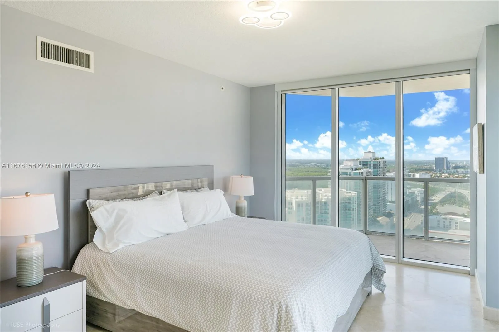 16699 Collins Ave # 3307, Sunny Isles Beach, FL 33160 photo 12