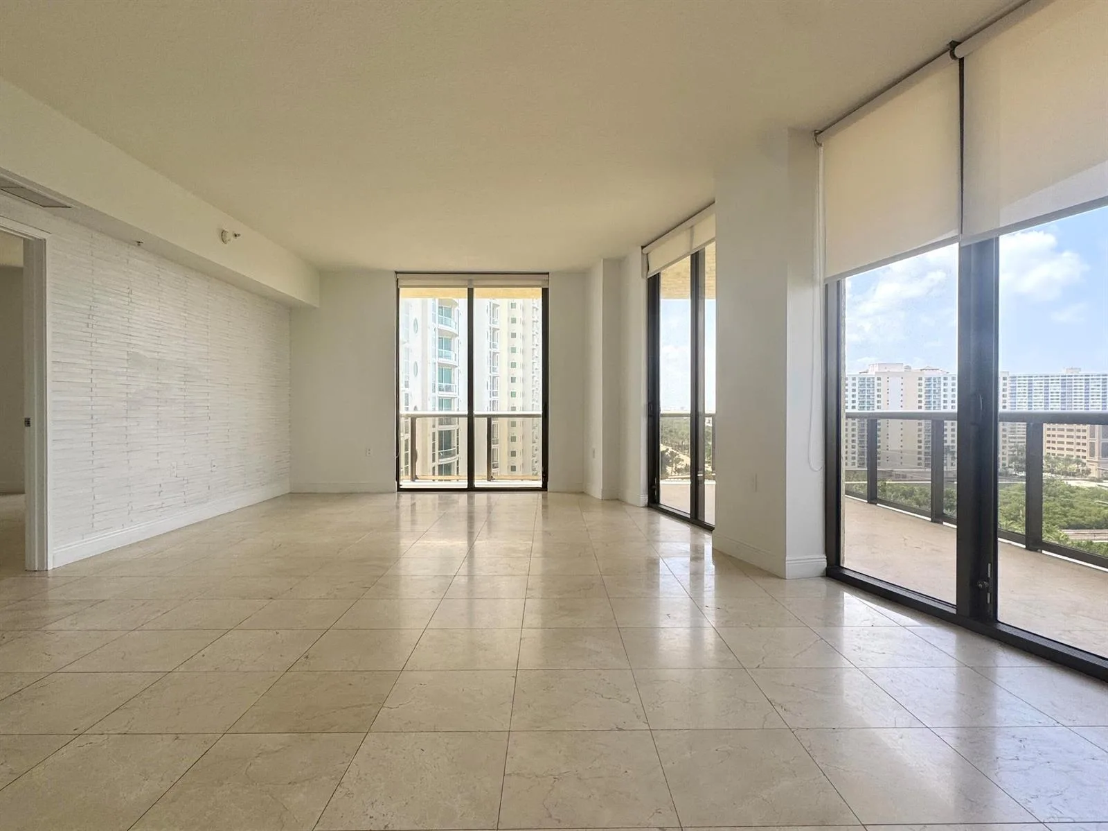 16275 Collins Avenue # 1004, Sunny Isles Beach, FL 33160