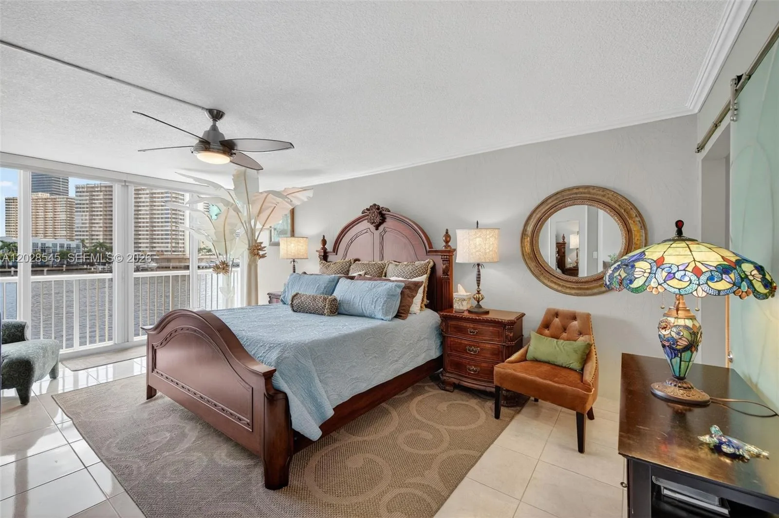 121 Golden Isles Dr # 205, Hallandale Beach, FL 33009