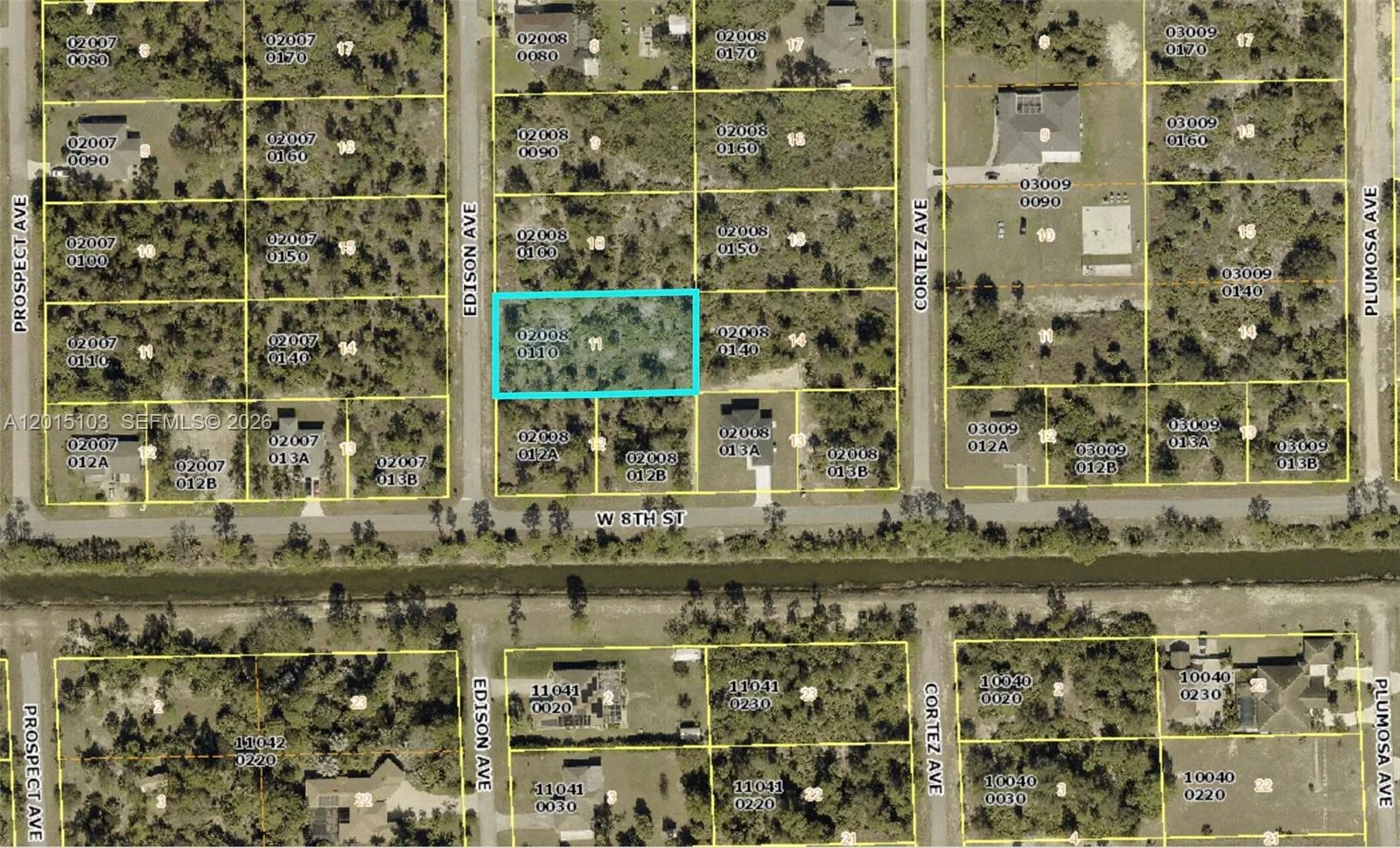 802 Edison Ave, Lehigh Acres, FL 33972 photo 2