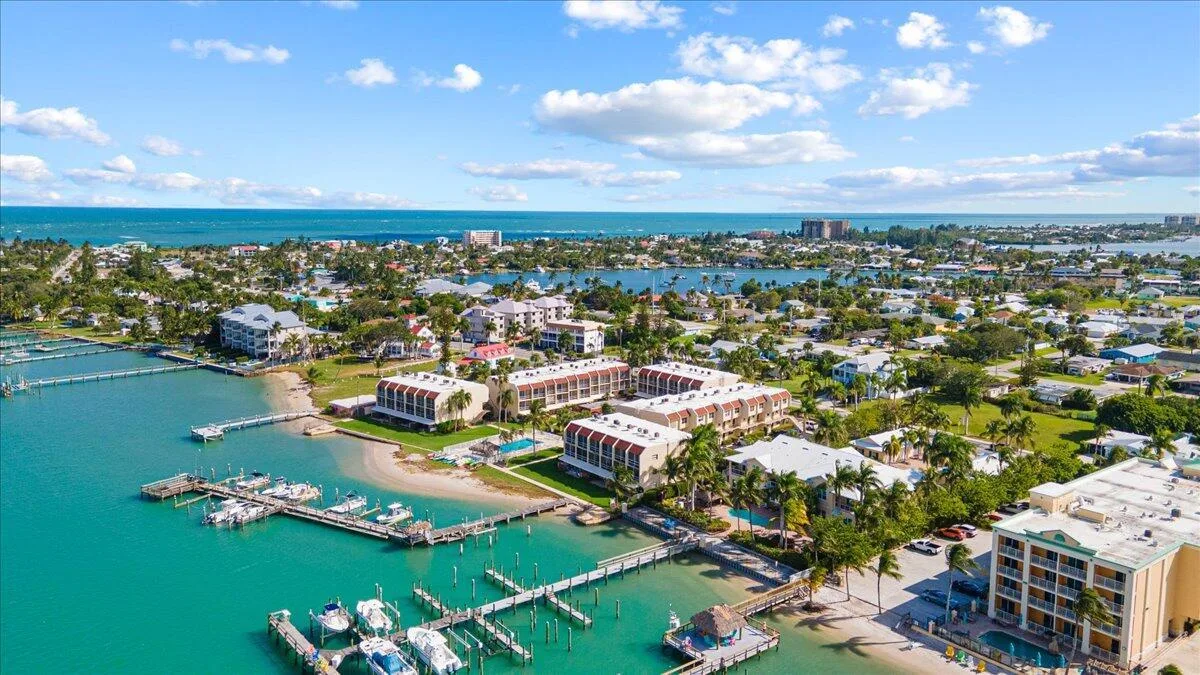 1300 Seaway Drive # 10, Fort Pierce, FL 34949