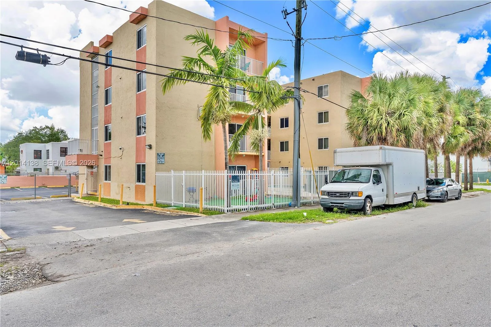 2400 NW 16th St Rd, Miami, FL 33125 photo 6