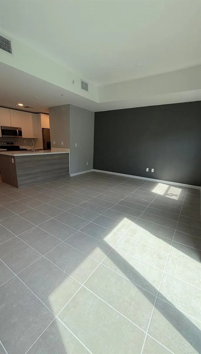 2511 Pierce Street # 2, Hollywood, FL 33020 photo 5
