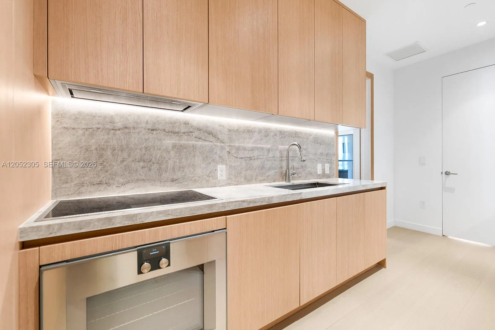 500 Alton # PH4701, Miami Beach, FL 33139 photo 12