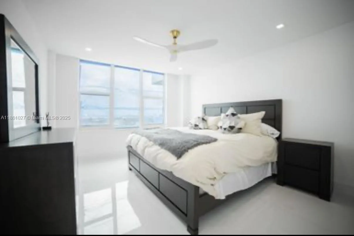 5600 Collins Ave # 14K, Miami Beach, FL 33140 photo 11