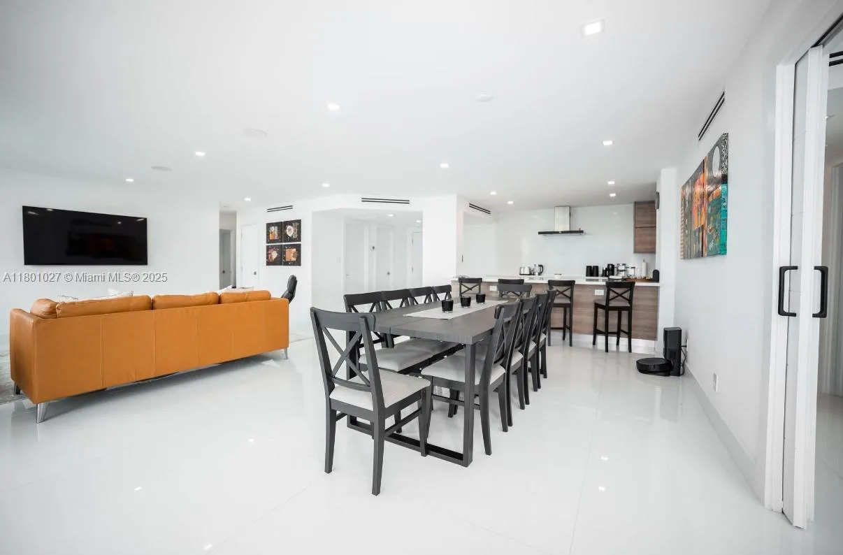 5600 Collins Ave # 14K, Miami Beach, FL 33140 photo 3