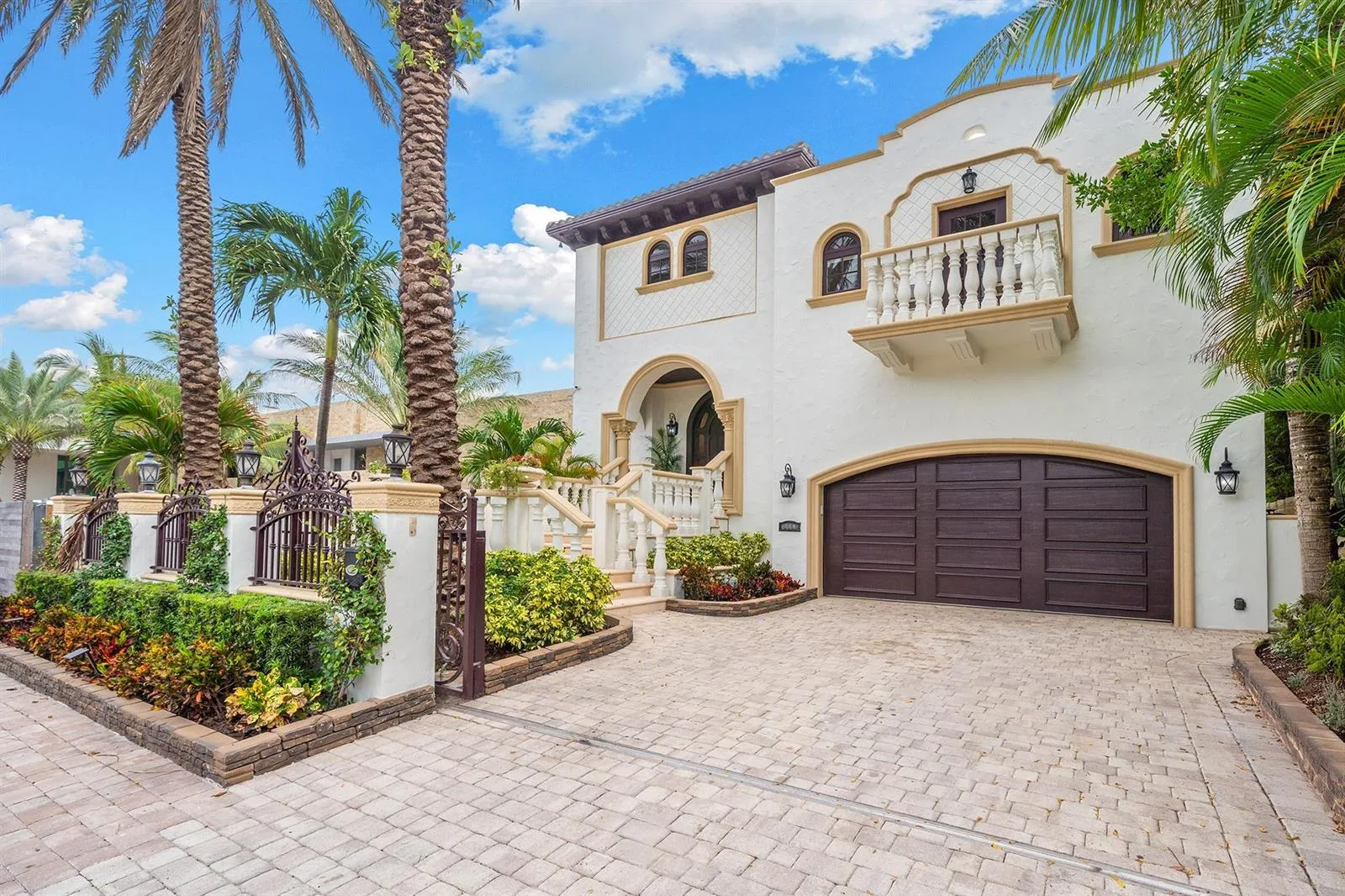 2760 N Atlantic Boulevard, Fort Lauderdale, FL 33308 photo 2