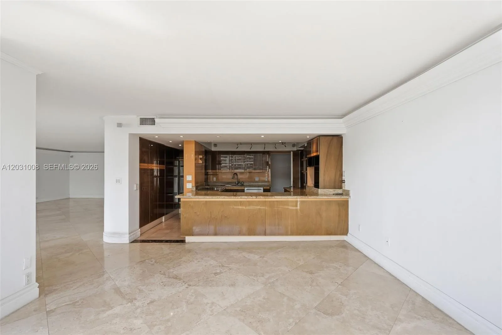 3 Grove Isle Dr # C605, Miami, FL 33133 photo 7