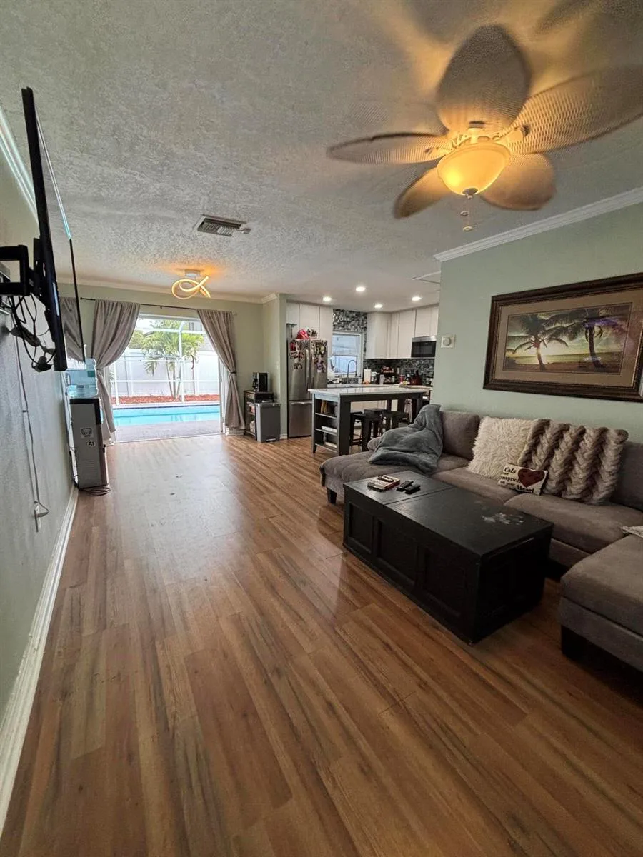 1105+1107 Amble Lane, Clearwater, FL 33755 photo 5