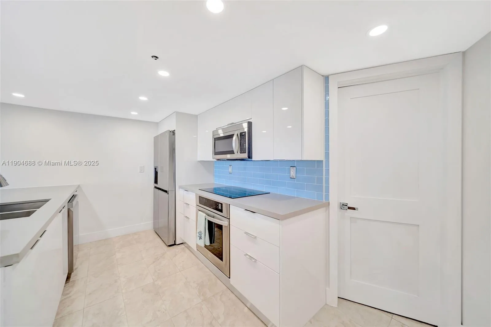 1717 N Bayshore Dr # A-3533, Miami, FL 33132 photo 7