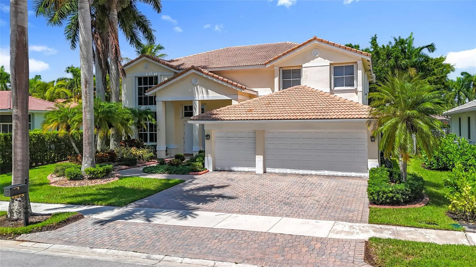 1673 VICTORIA POINTE Circle, Weston, FL 33327 photo 2
