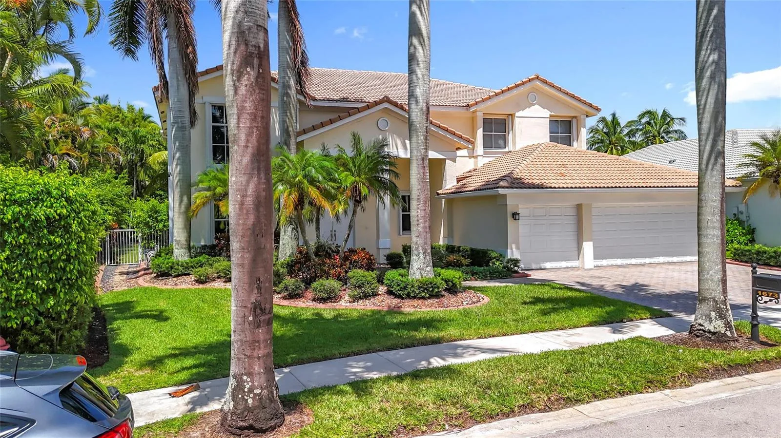 1673 VICTORIA POINTE Circle, Weston, FL 33327 photo 3