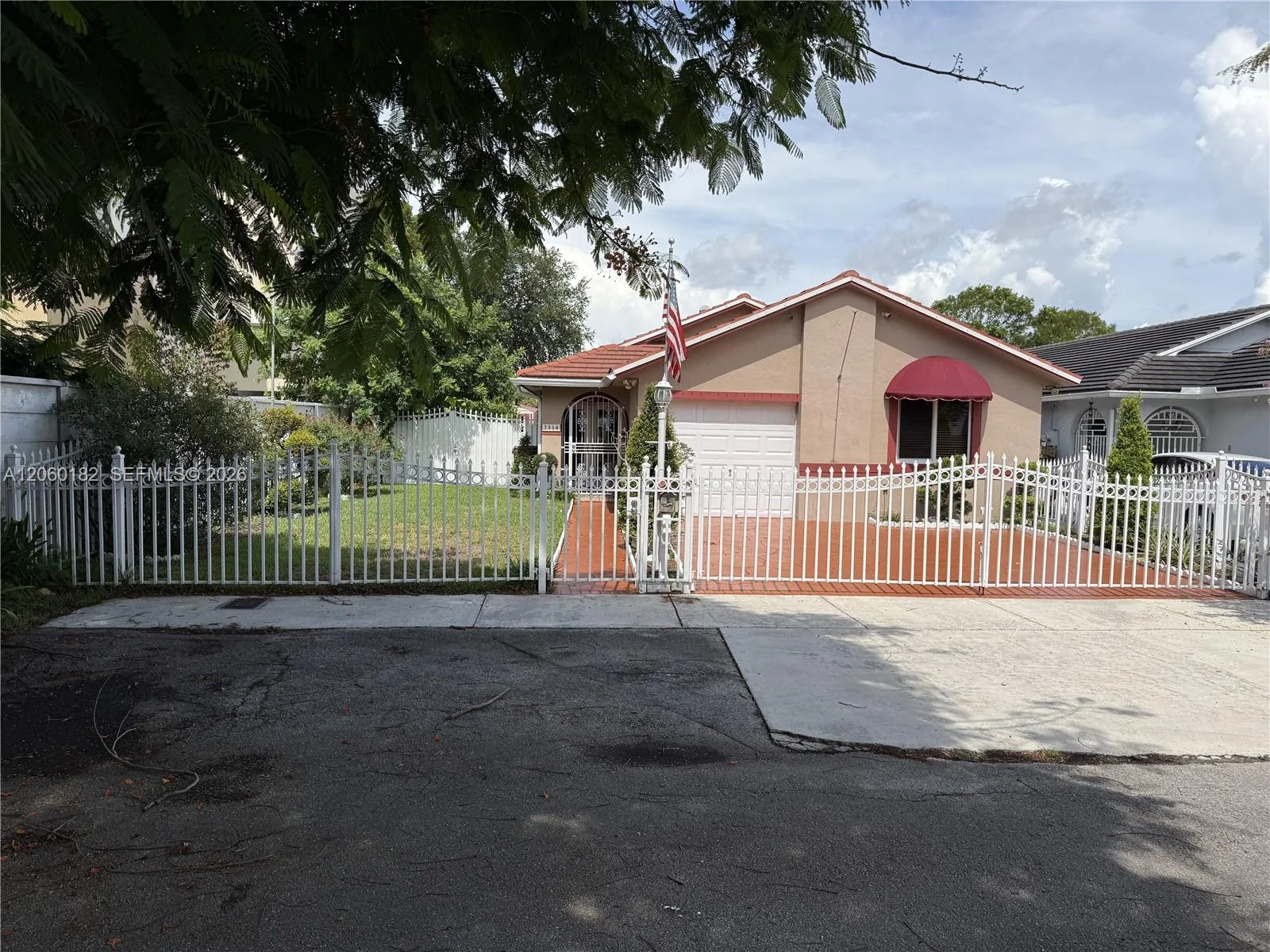 7510 W 4th Ave, Hialeah, FL 33014 photo 2