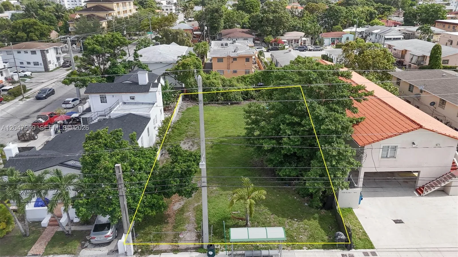1877 SW 7th St, Miami, FL 33135 photo 3