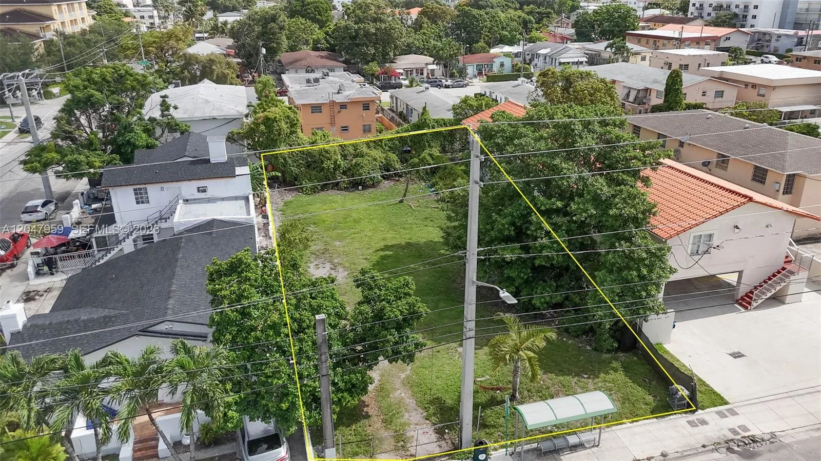 1877 SW 7th St, Miami, FL 33135 photo 4