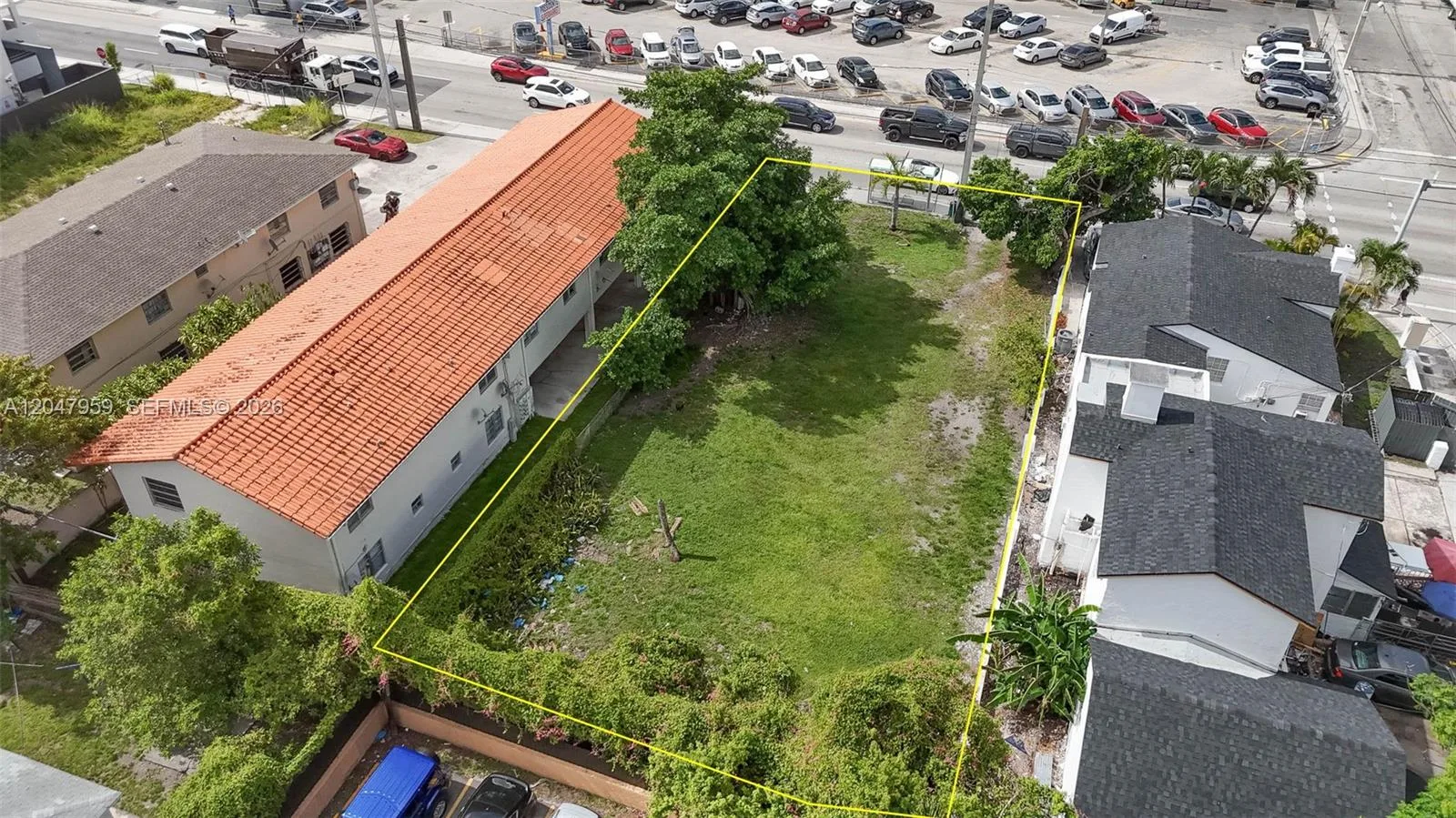 1877 SW 7th St, Miami, FL 33135 photo 5