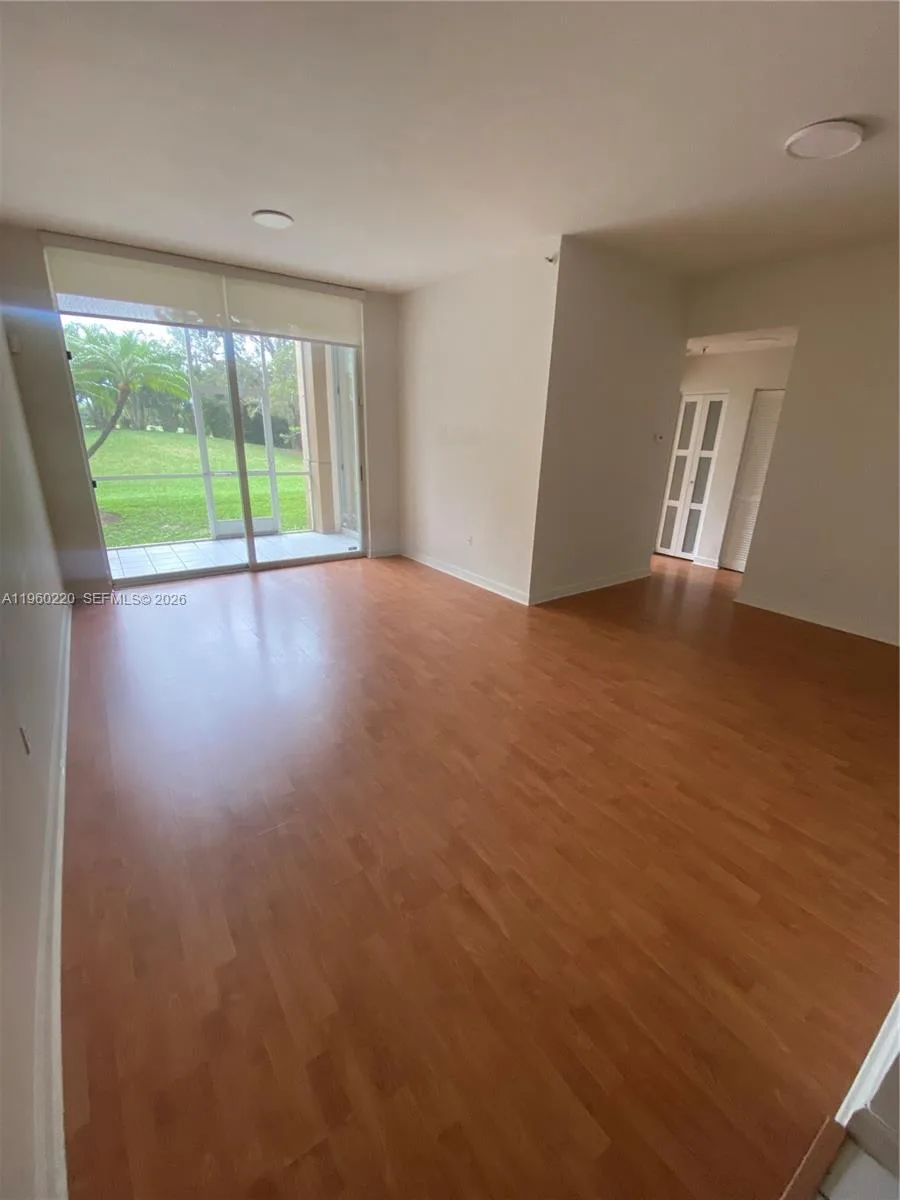 9755 NW 52nd St # 110, Doral, FL 33178