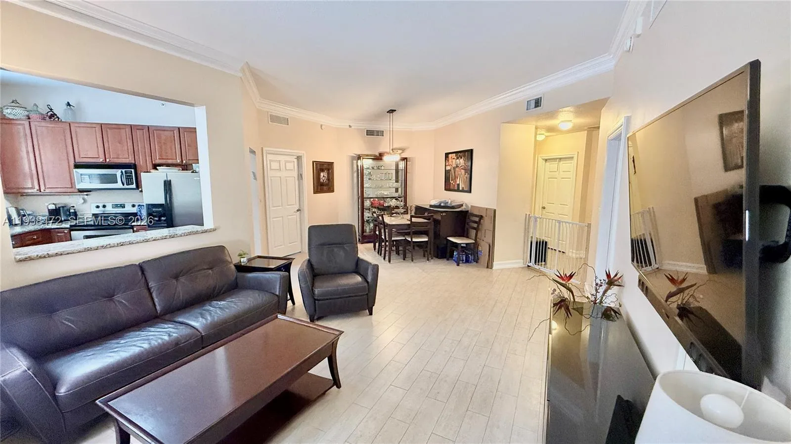 3001 NE 185th St # 112, Aventura, FL 33180 photo 11