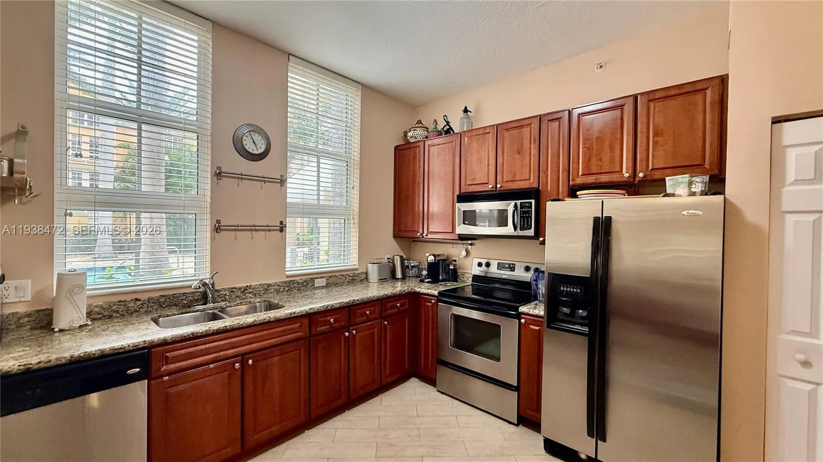 3001 NE 185th St # 112, Aventura, FL 33180 photo 8