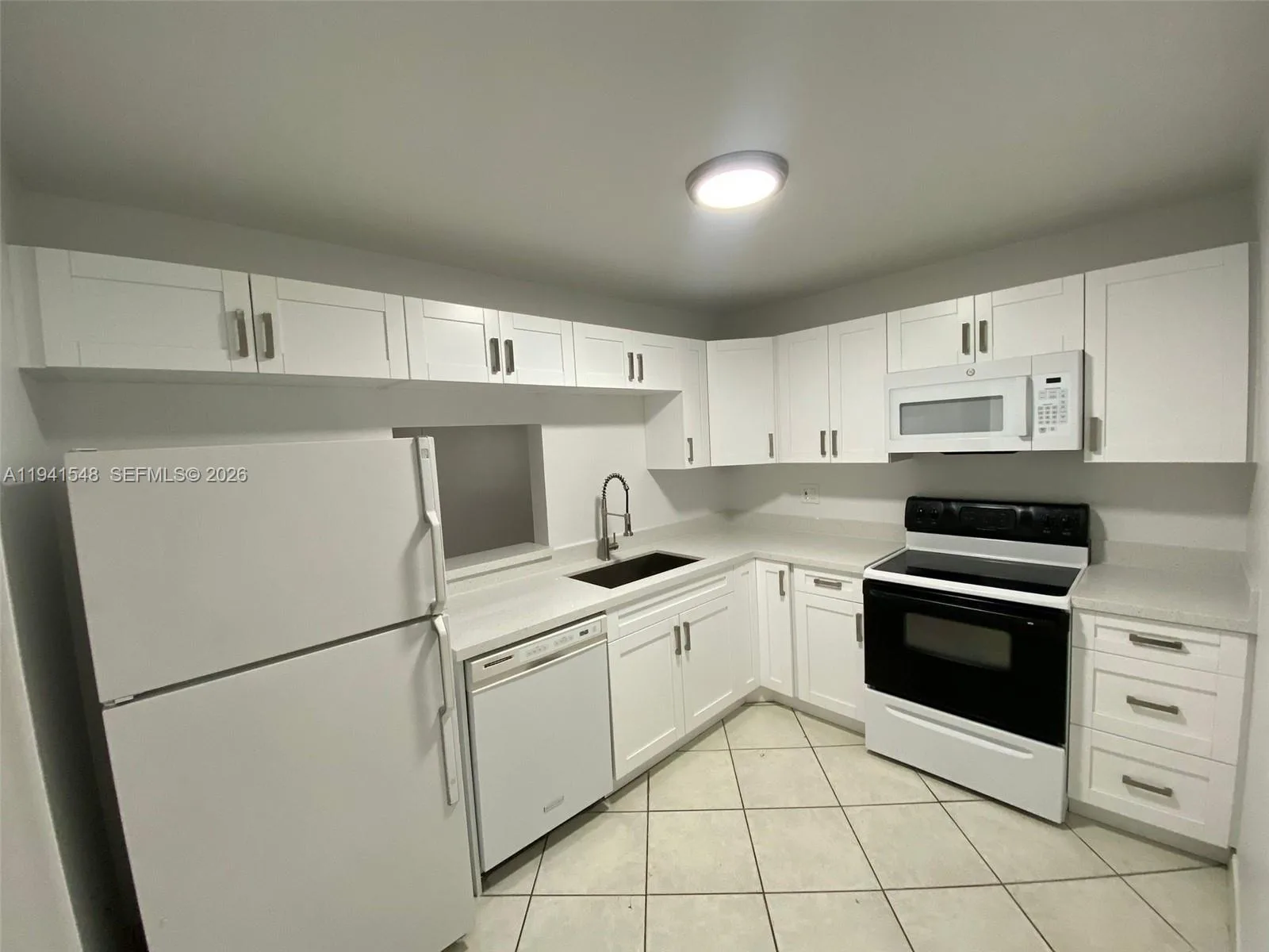4344 NW 9th Ave # 9-3D, Deerfield Beach, FL 33064 photo 3