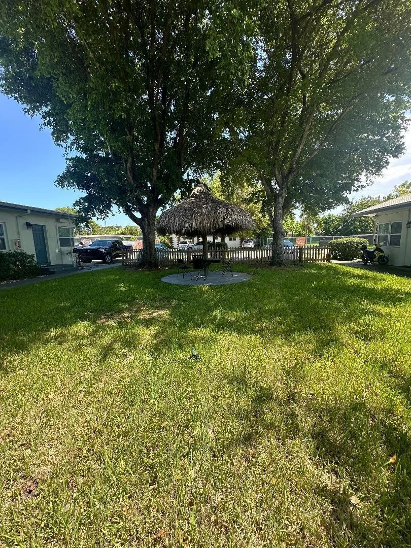705 NE 3RD Street # 2, Hallandale Beach, FL 33009
