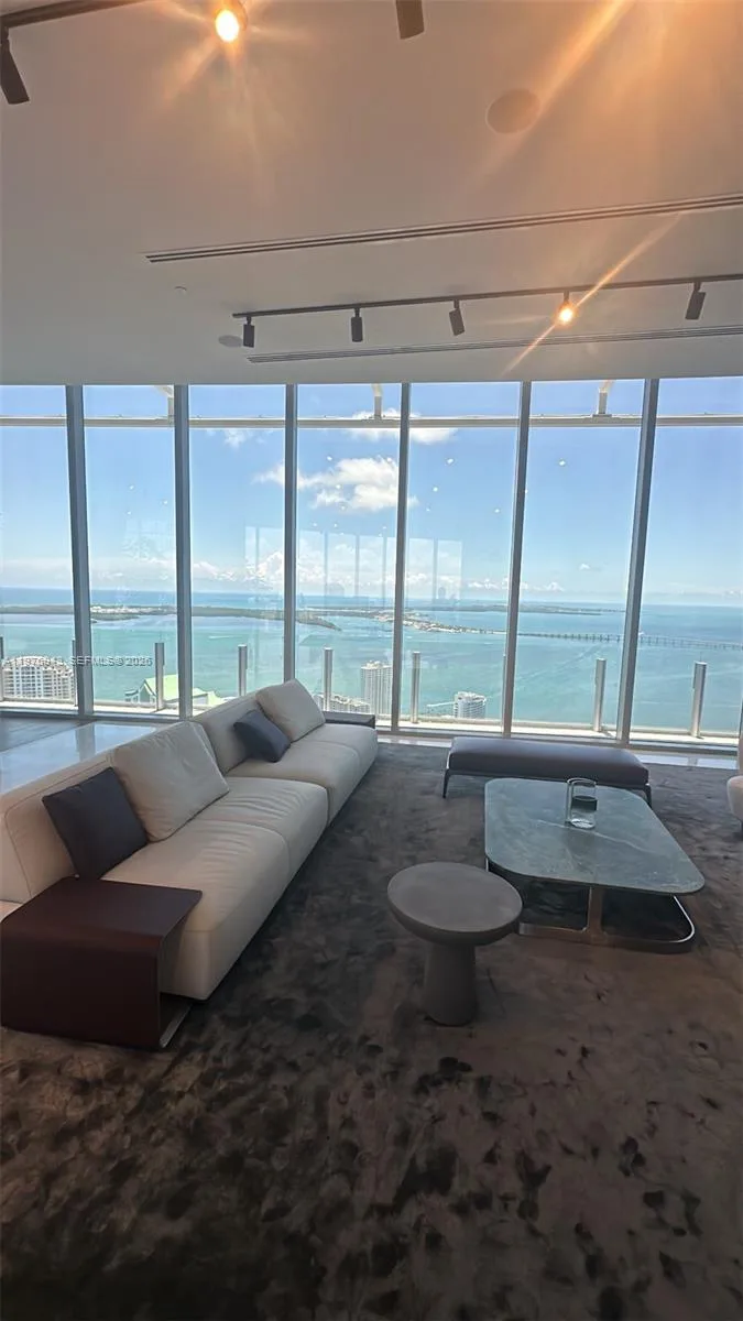 300 Biscayne Blvd Way # 1909, Miami, FL 33131 photo 7